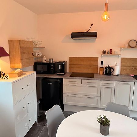 Sensup A 5Min De Pairi Daiza Bed & Breakfast Брюжлет Екстериор снимка