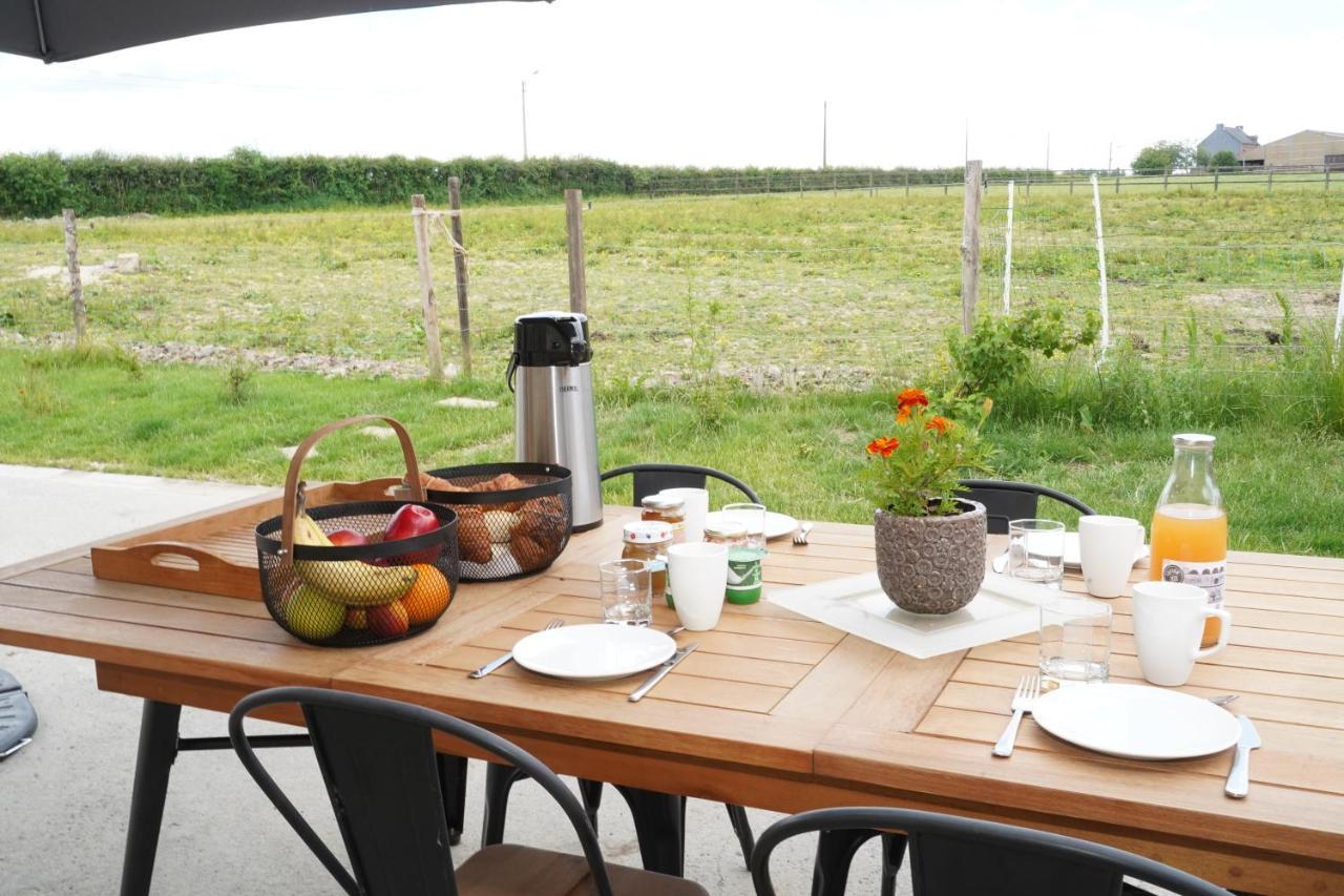 Sensup A 5Min De Pairi Daiza Bed & Breakfast Брюжлет Екстериор снимка