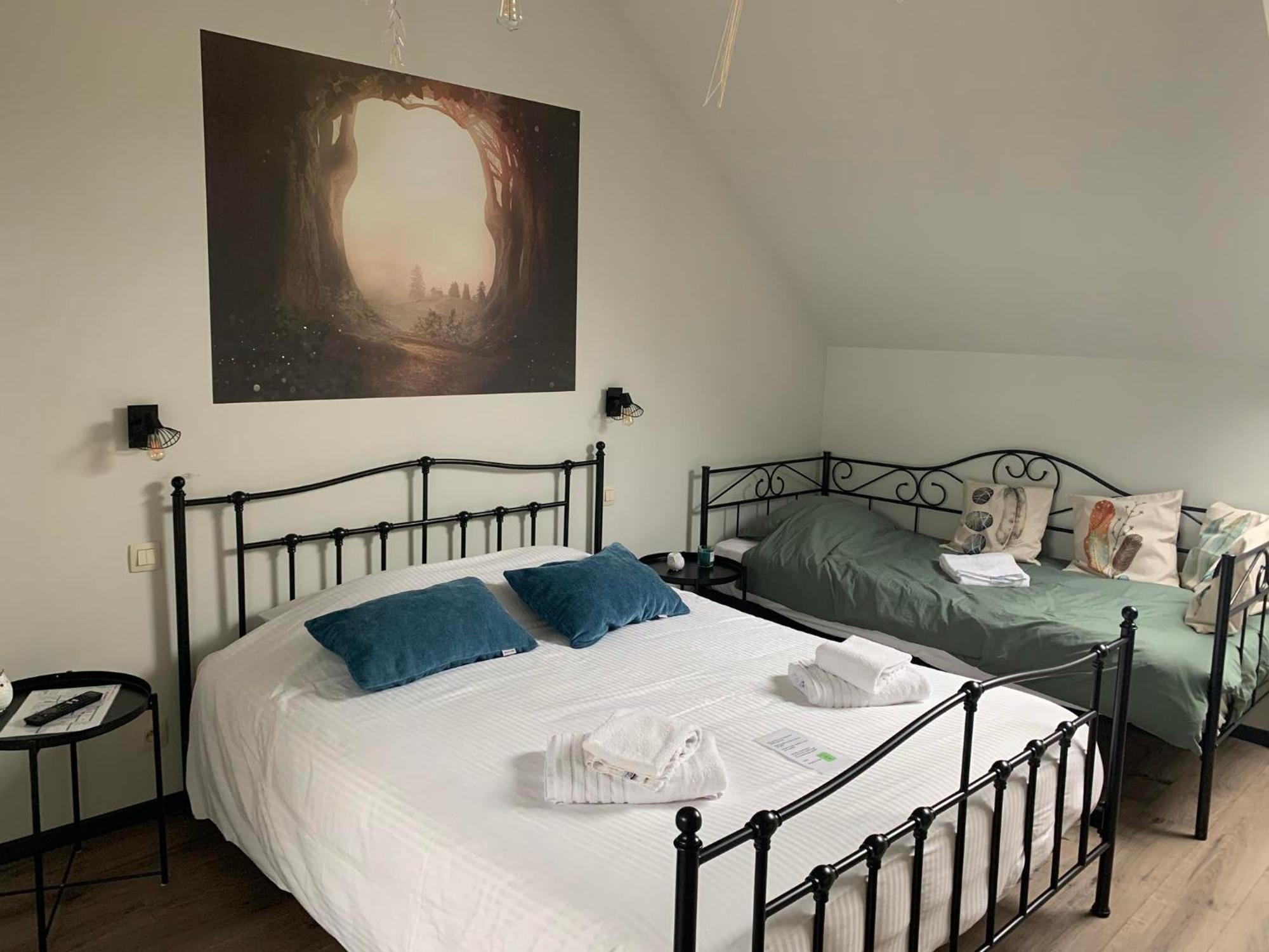 Sensup A 5Min De Pairi Daiza Bed & Breakfast Брюжлет Екстериор снимка