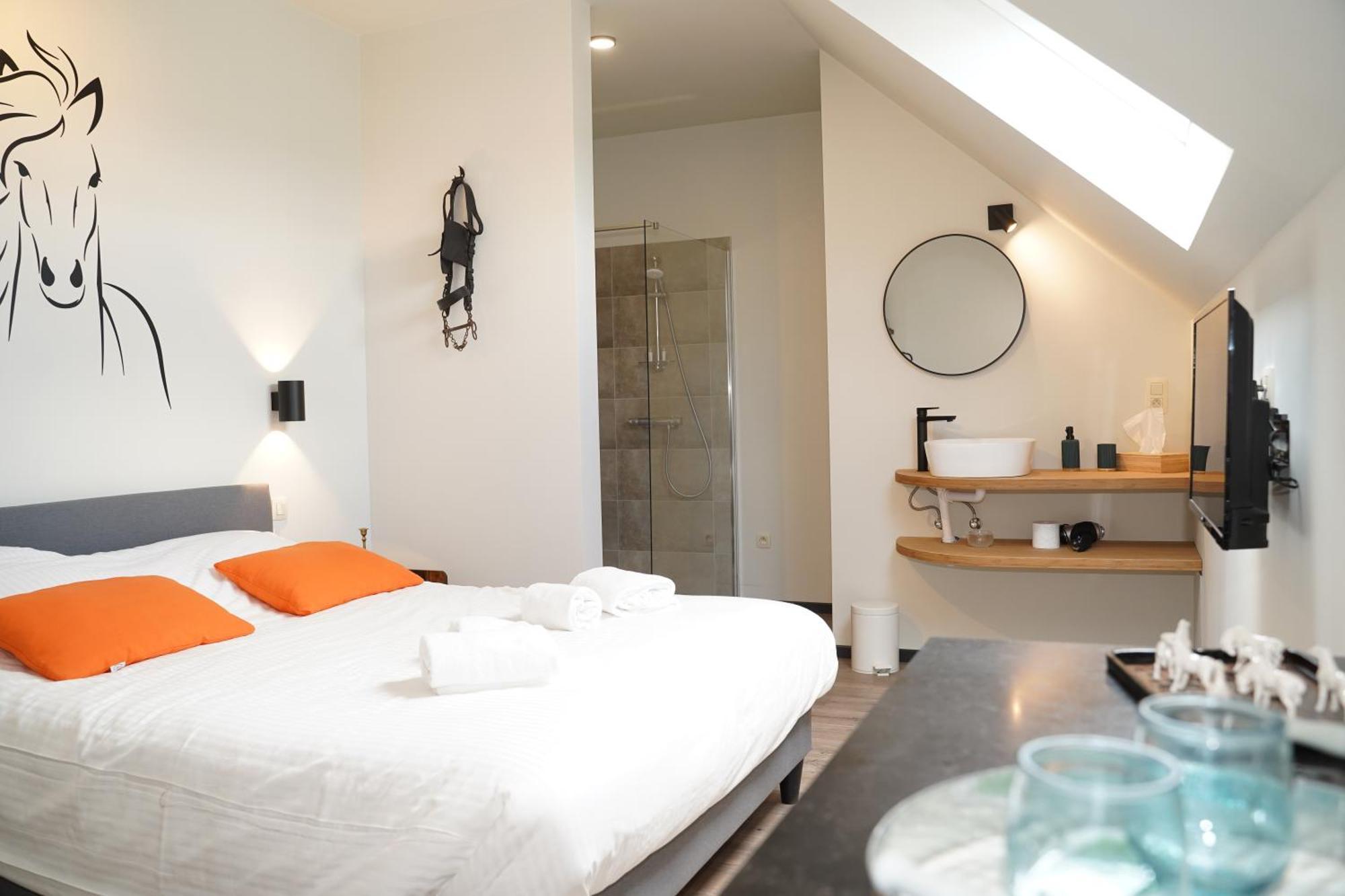 Sensup A 5Min De Pairi Daiza Bed & Breakfast Брюжлет Екстериор снимка