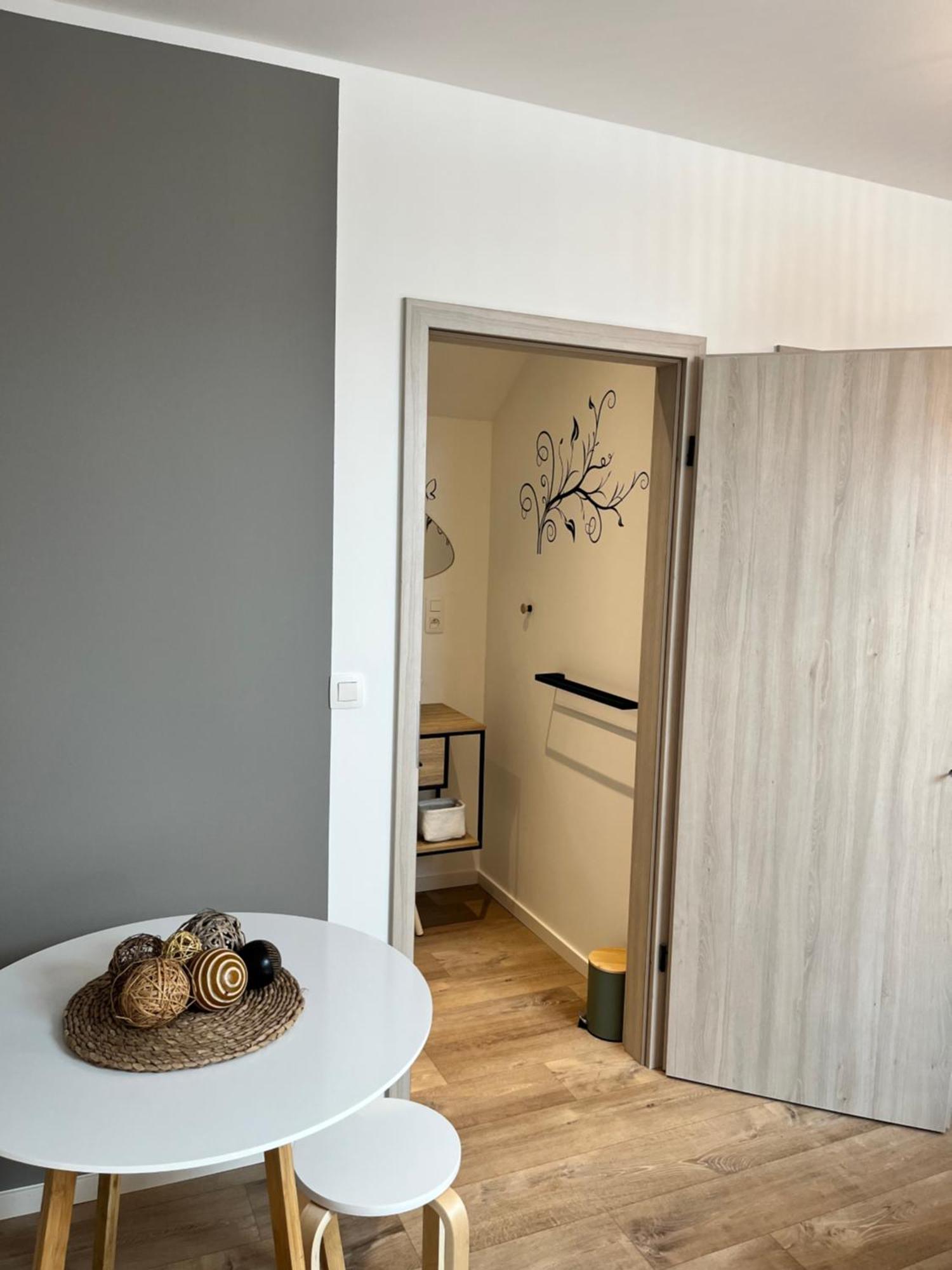 Sensup A 5Min De Pairi Daiza Bed & Breakfast Брюжлет Екстериор снимка
