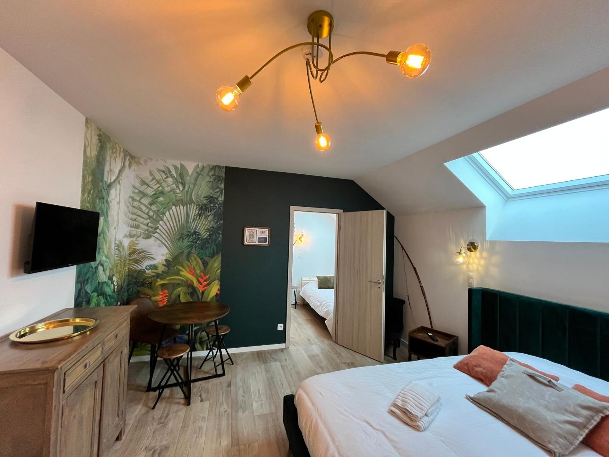 Sensup A 5Min De Pairi Daiza Bed & Breakfast Брюжлет Екстериор снимка