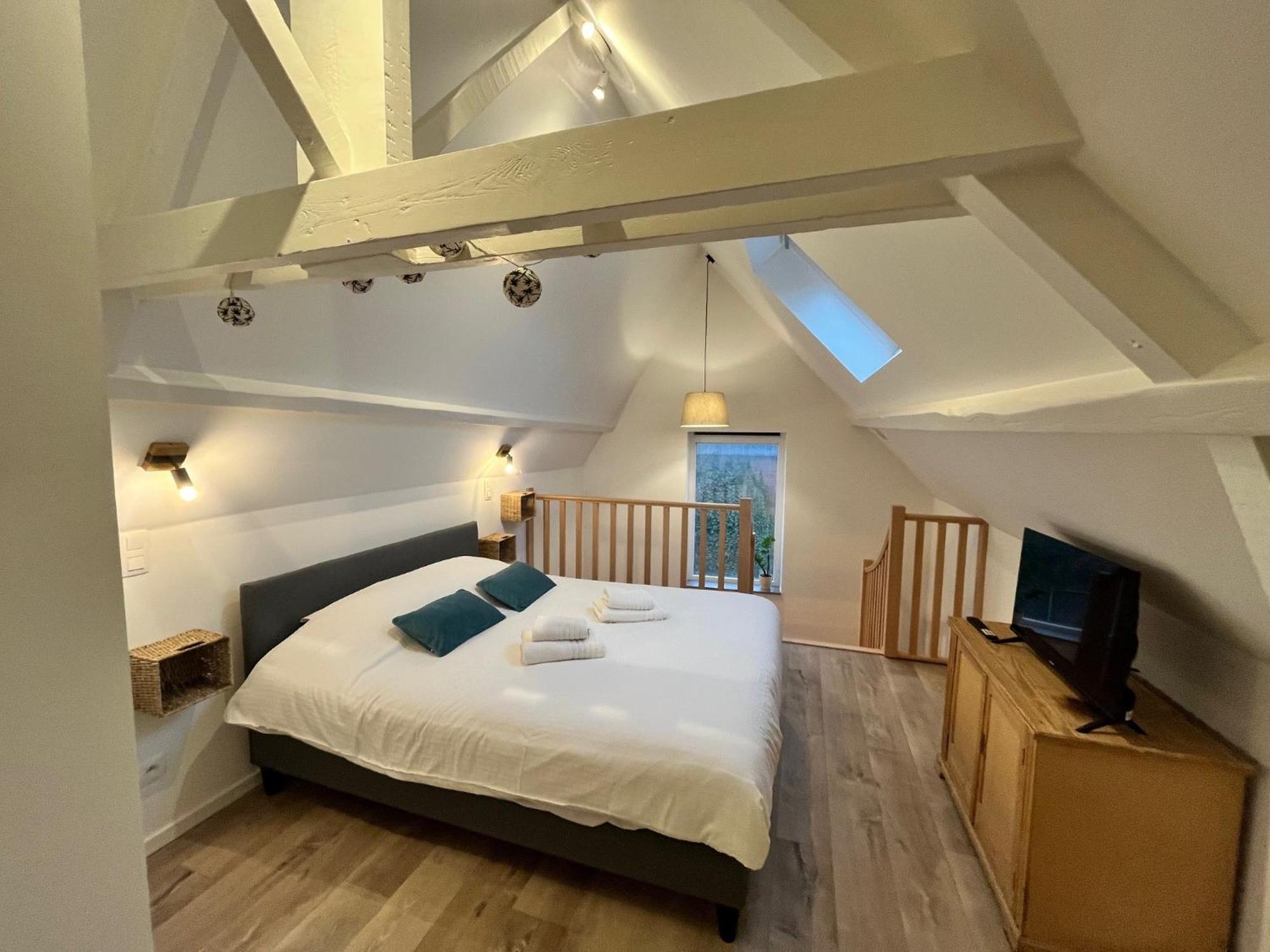Sensup A 5Min De Pairi Daiza Bed & Breakfast Брюжлет Екстериор снимка