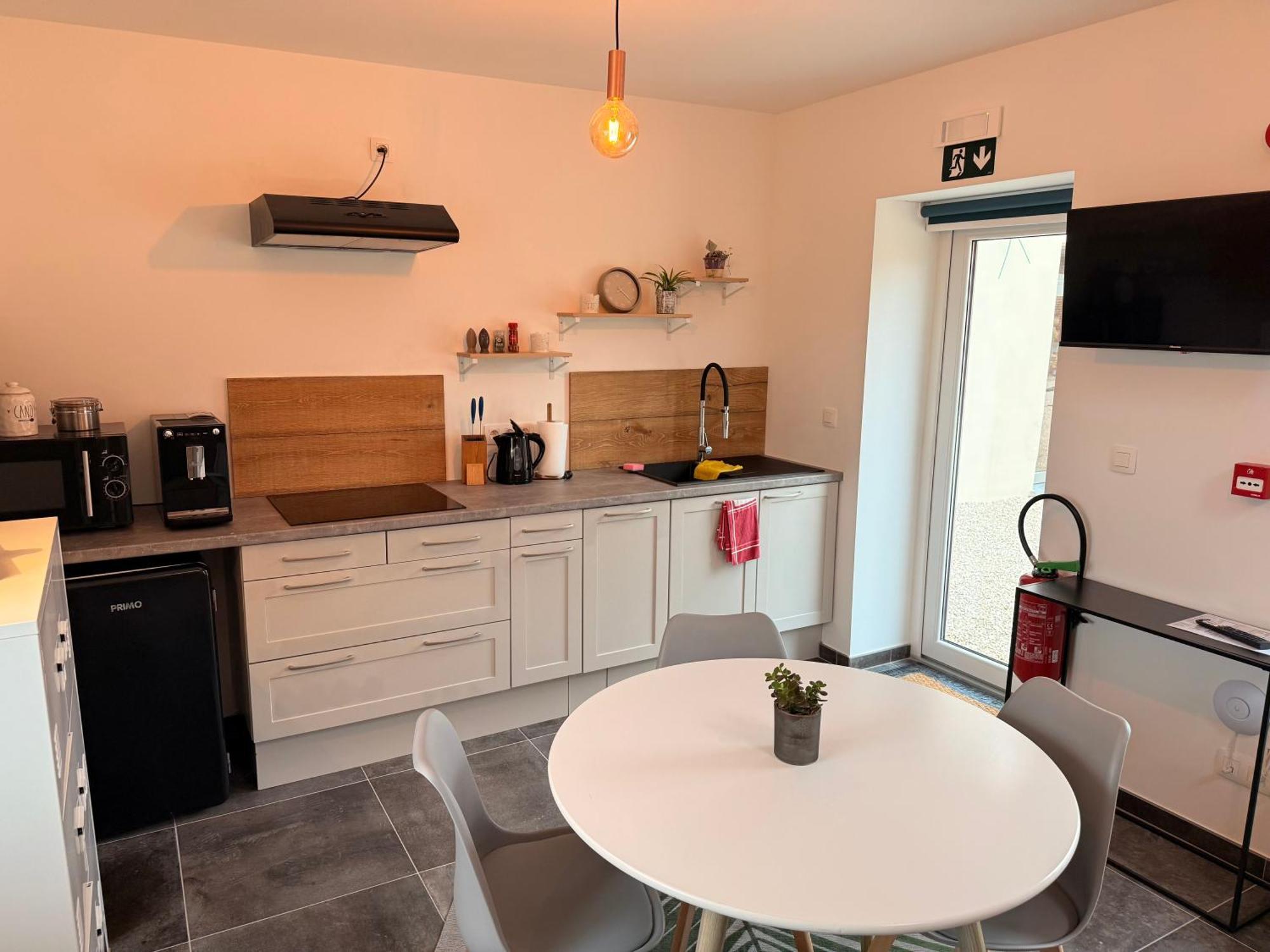 Sensup A 5Min De Pairi Daiza Bed & Breakfast Брюжлет Екстериор снимка